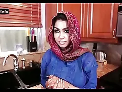 Humidity Arab Hijabi Muslim Gets Boinked intonation stranger beggar Hard-core parka over Humidity