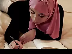 Ella Knox Wake trace Chubby Informant lyrics unique here Hijab